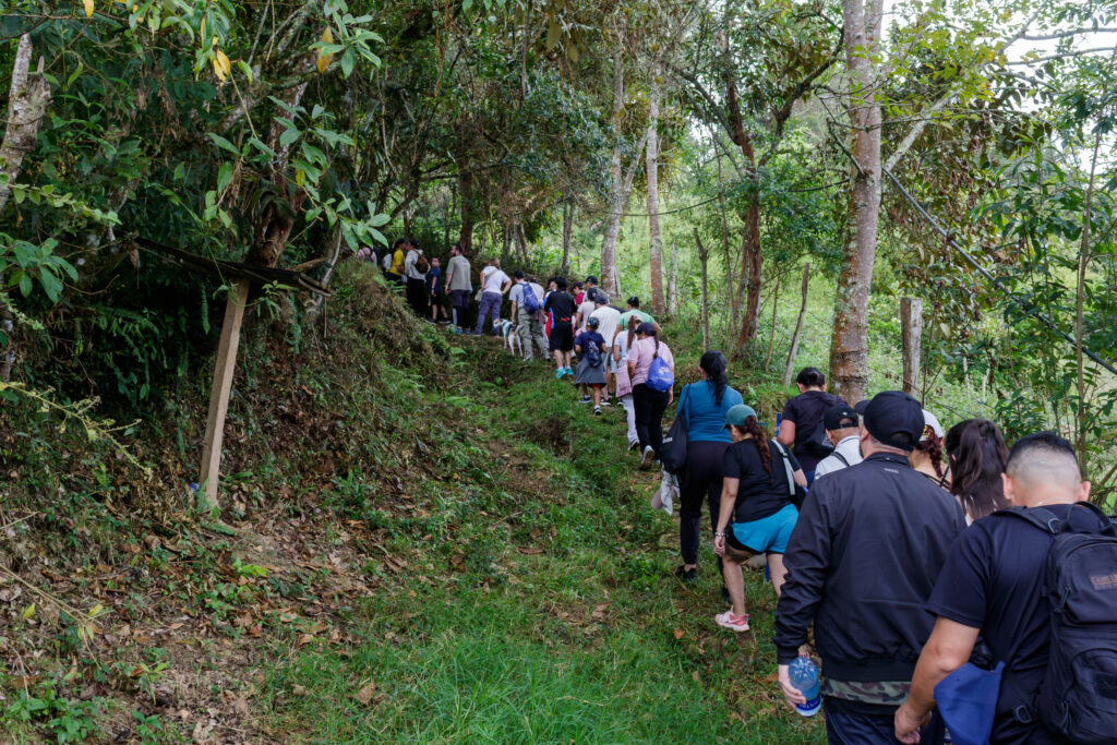 Fusacatán: Un Viaje a las Entrañas del Guardián de los Sutagaos 5