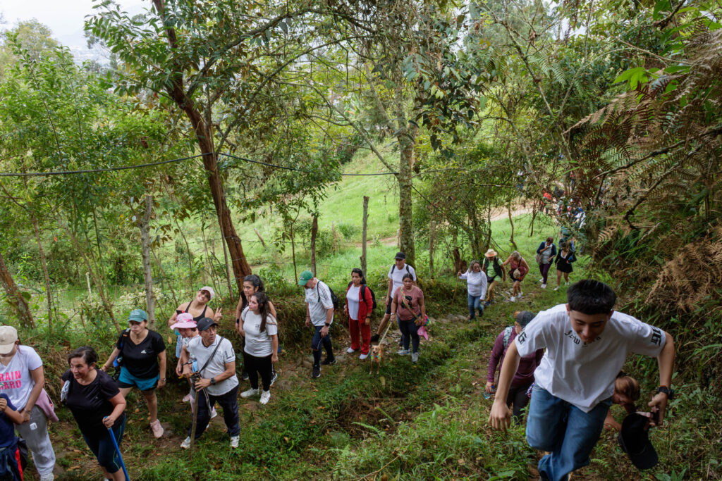 Fusacatán: Un Viaje a las Entrañas del Guardián de los Sutagaos 6