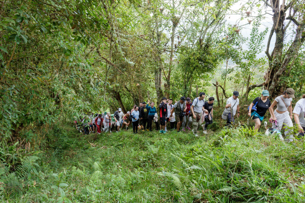 Fusacatán: Un Viaje a las Entrañas del Guardián de los Sutagaos 7